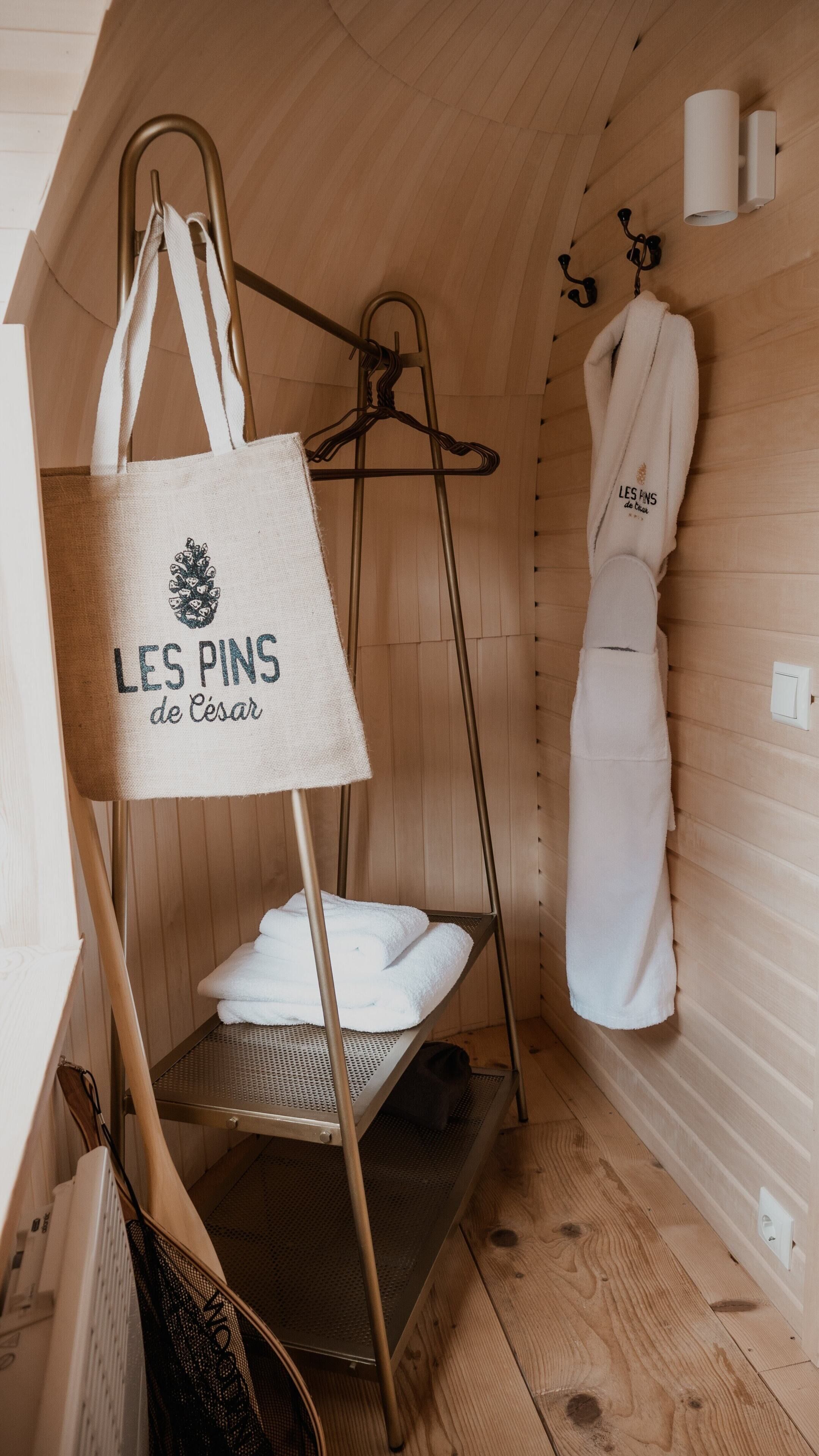 chambre nature | 1 bedroom, premium bedding, in-room safe, individually decorated