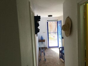 Casa estándar, varias camas, para no fumadores | Servicios de la habitación