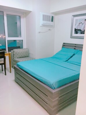 Studio | Free WiFi, bed sheets - A Modern and Luxurious Living - Adults Only (Cebu City)