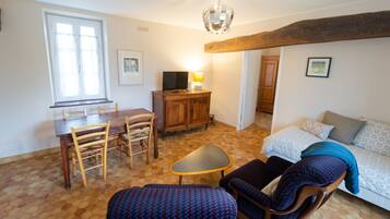 Maison, accessible aux personnes à mobilité réduite, salle de bains attenante | Restauration