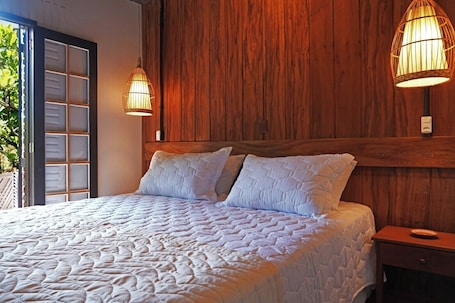 Minibar, cortinas blackout, wifi gratis y ropa de cama . Pousada da Encosta