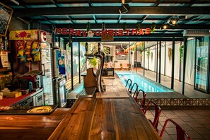 Bar (en la propiedad)