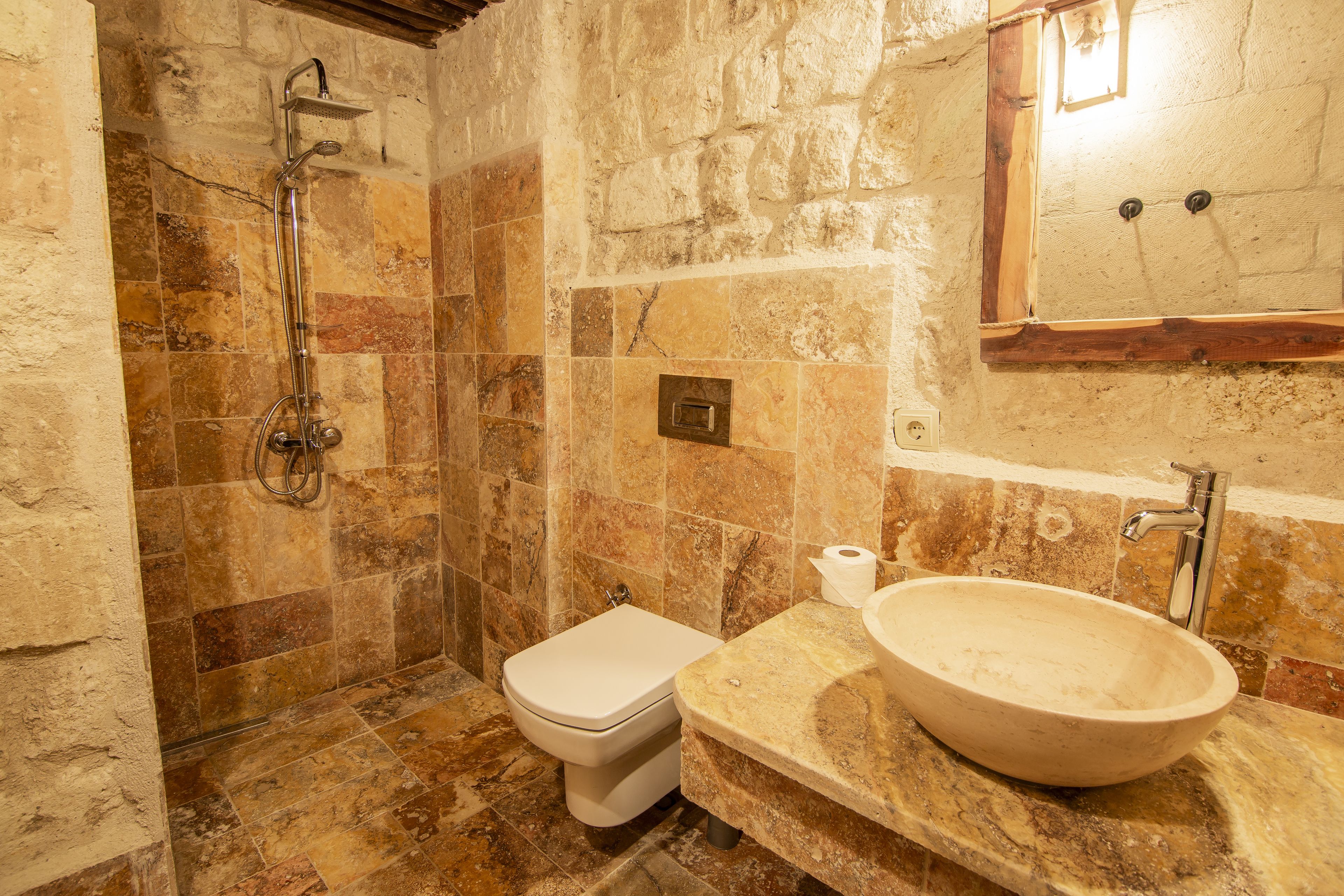 yesil room | bathroom | shower, free toiletries, hair dryer, slippers