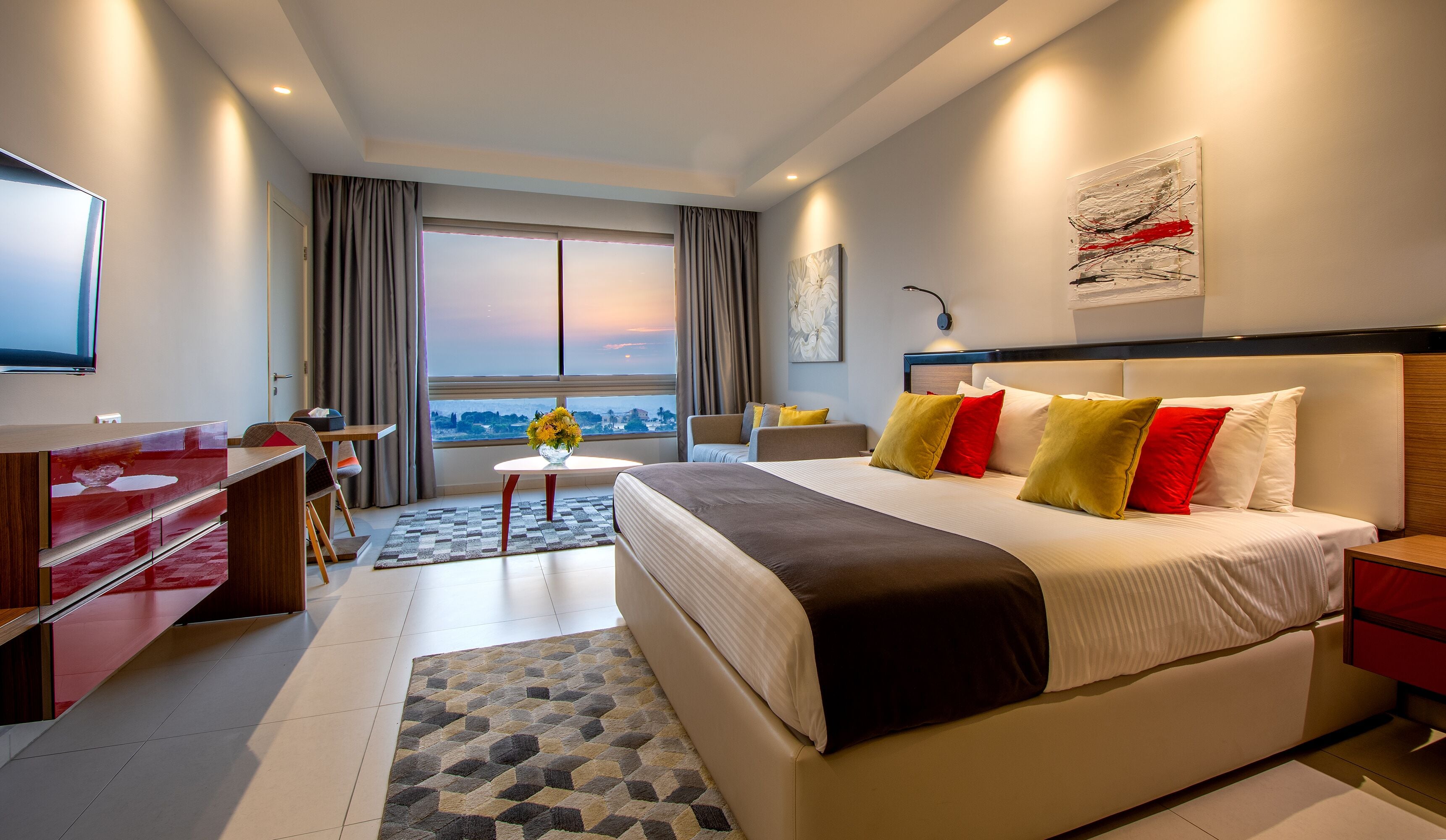 Junior Studio Suite, 1 King Bed, Sea View | 1 bedroom, Egyptian cotton sheets, premium bedding, in-room safe