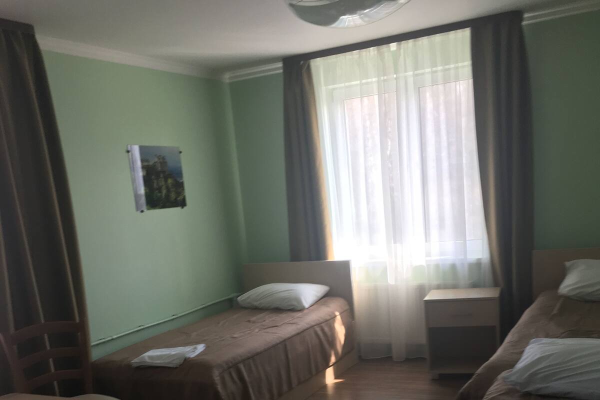 Family Room (Grand Plus) | In-room safe, desk, iron/ironing board, free WiFi