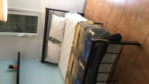 Luokittelematon kuva, 5 kautta 8, painike