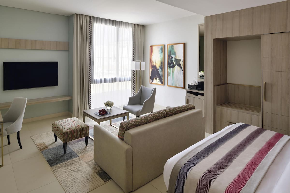 Superior Room (City Side)