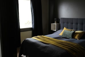 Twin Room, Shared Bathroom | Individually decorated, individually furnished, blackout curtains - Guesthouse Stekkaból (Vesturbyggð)