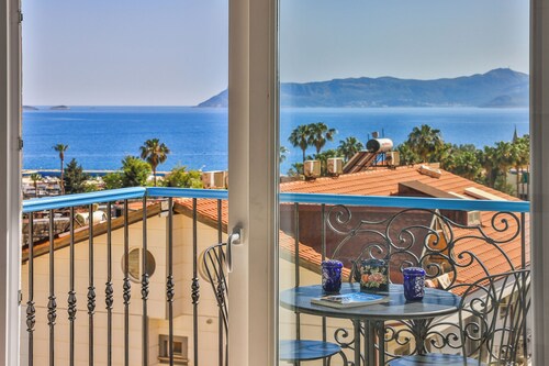 Mavi Kiyi Suites