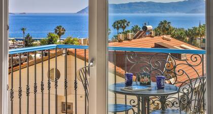 Mavi Kiyi Suites