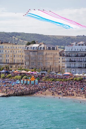 Aerial view - The Chatsworth Hotel (Eastbourne)
