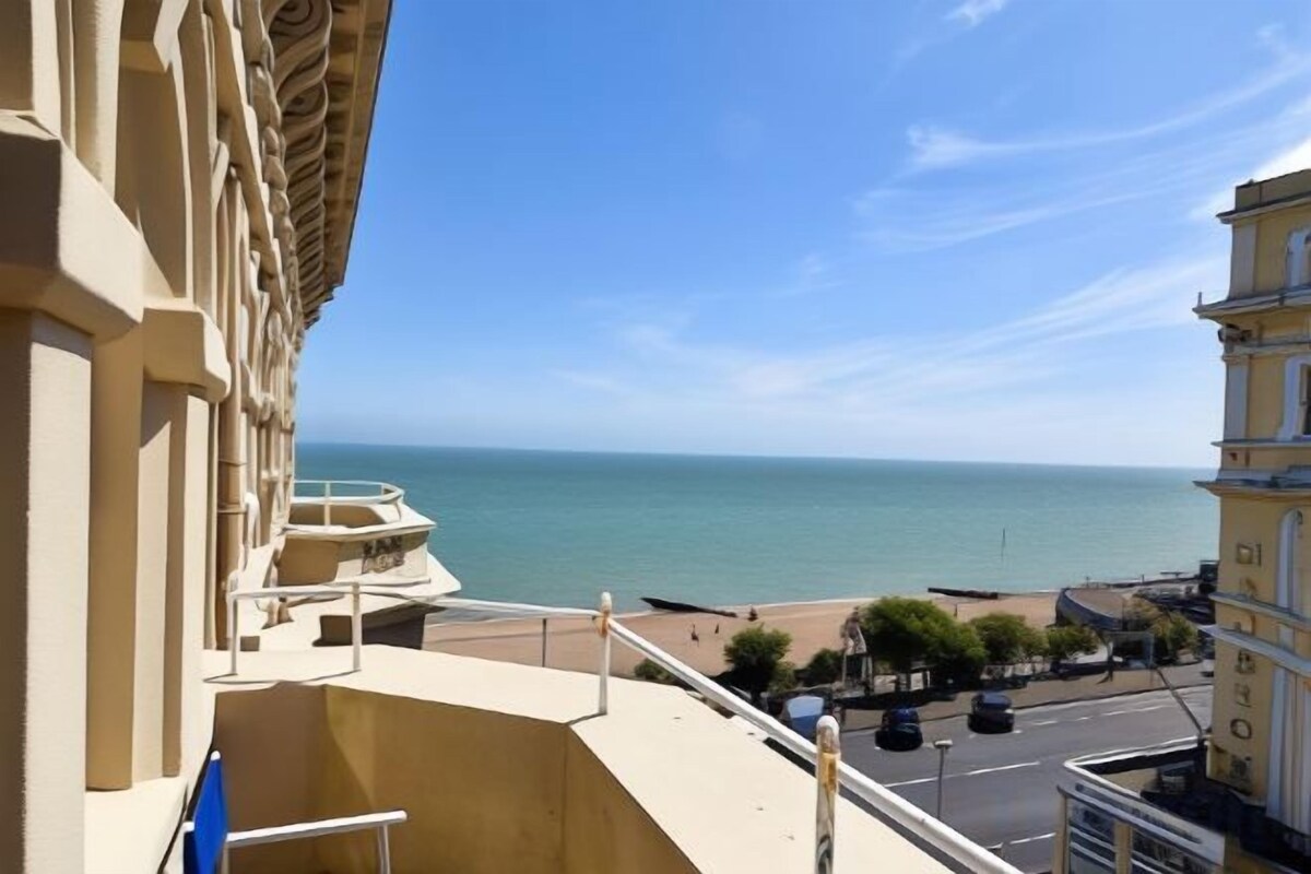 Executive Double Room, Partial Sea View With Balcony