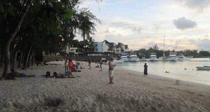 Private Vacation Home/Pool For 1-10 Persons