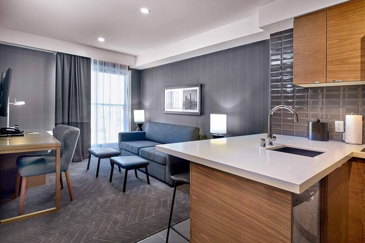 standard suite, 1 king bed with sofa bed, kitchen | 1 bedroom, premium bedding, in-room safe, desk