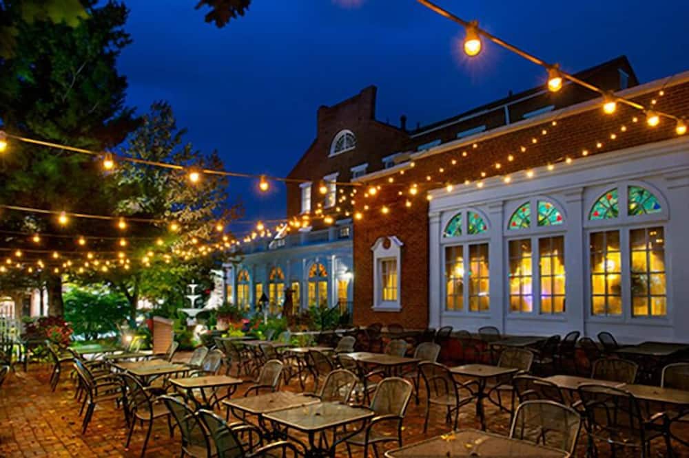 Lititz Springs Inn