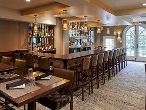 Interior - Lititz Springs Inn (Lititz)