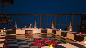 Deluxe Double Room (A) | Deep soaking bathtub