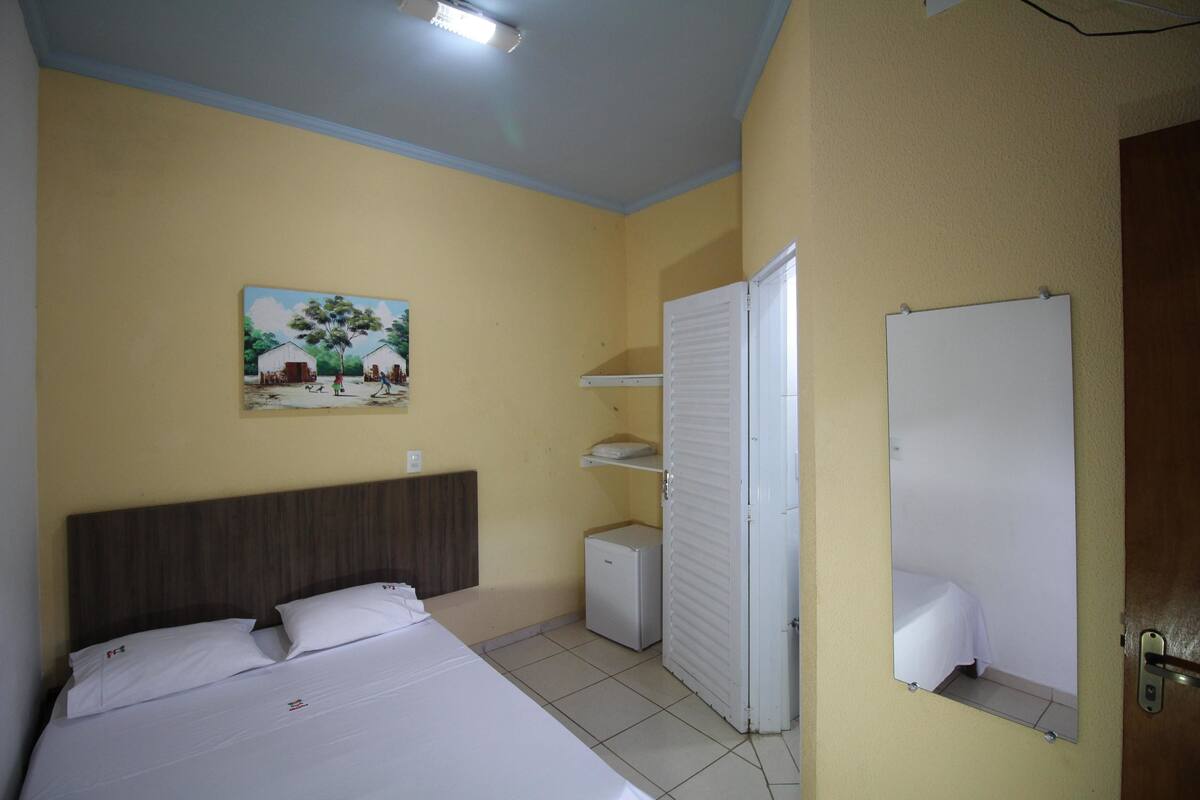 Suite luxo duplo para nao fumantes | Minibar, accès au Wi-Fi (inclus), literie fournie