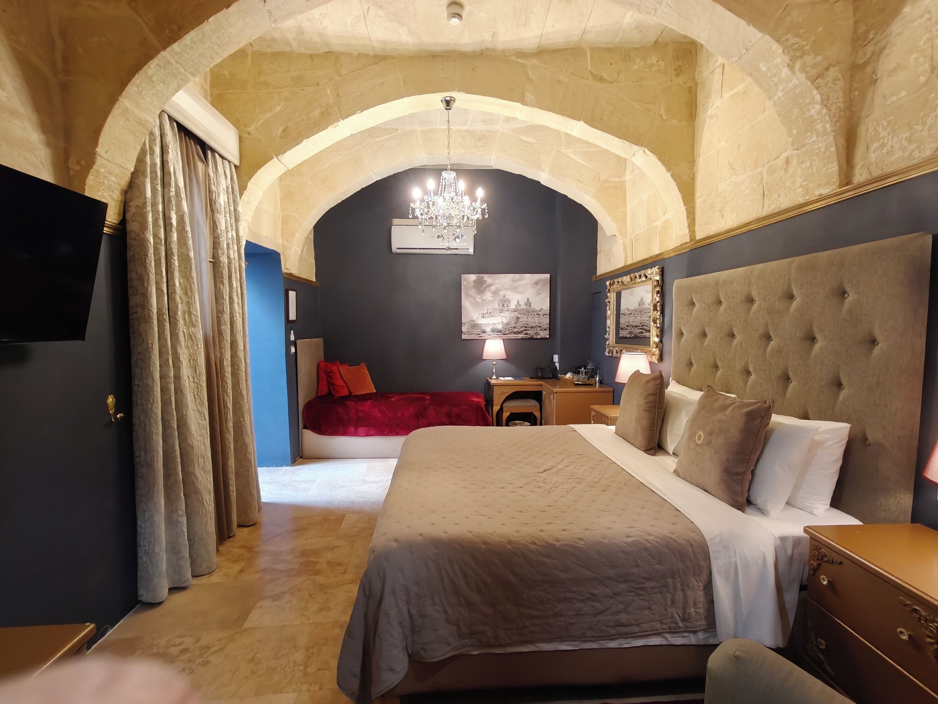 Photo - Julina Boutique Living