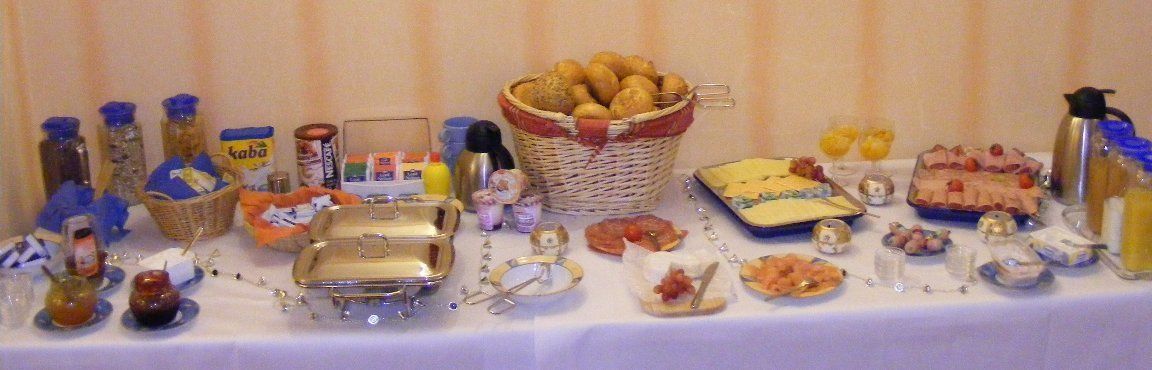 daily buffet breakfast (eur 10 per person)