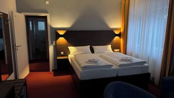 Comfort-lejlighed | 2 soveværelser, minibar, skrivebord, mørklægningsgardiner