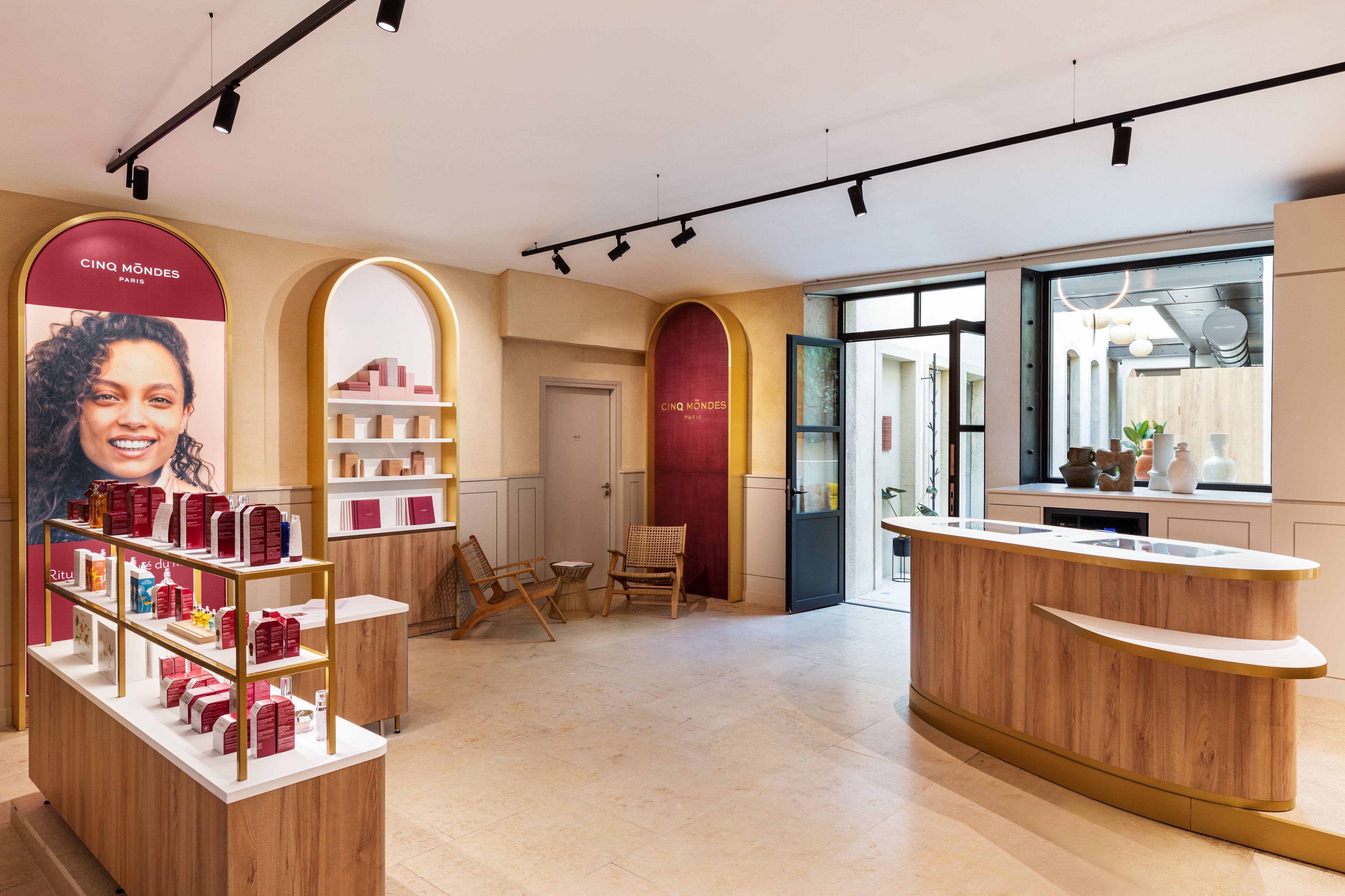 couples treatment room(s), sauna, steam room, swedish massages