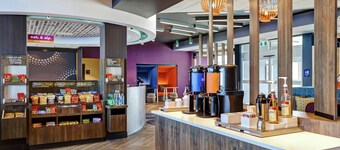 TRU BY Hilton Edmonton Windermere
