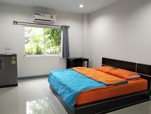 标准双人房 | 免费 WiFi