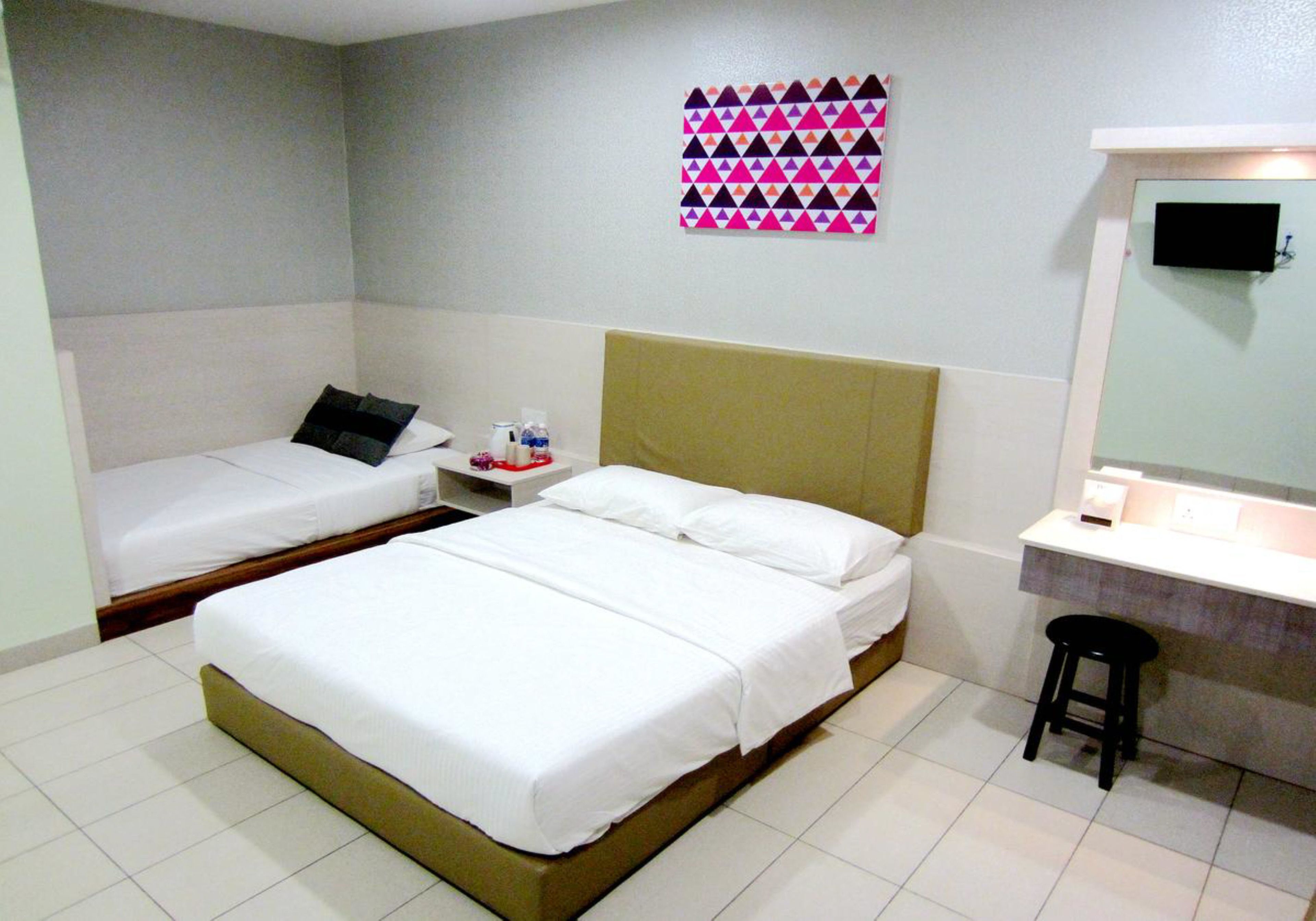 family deluxe room | desk, free wifi