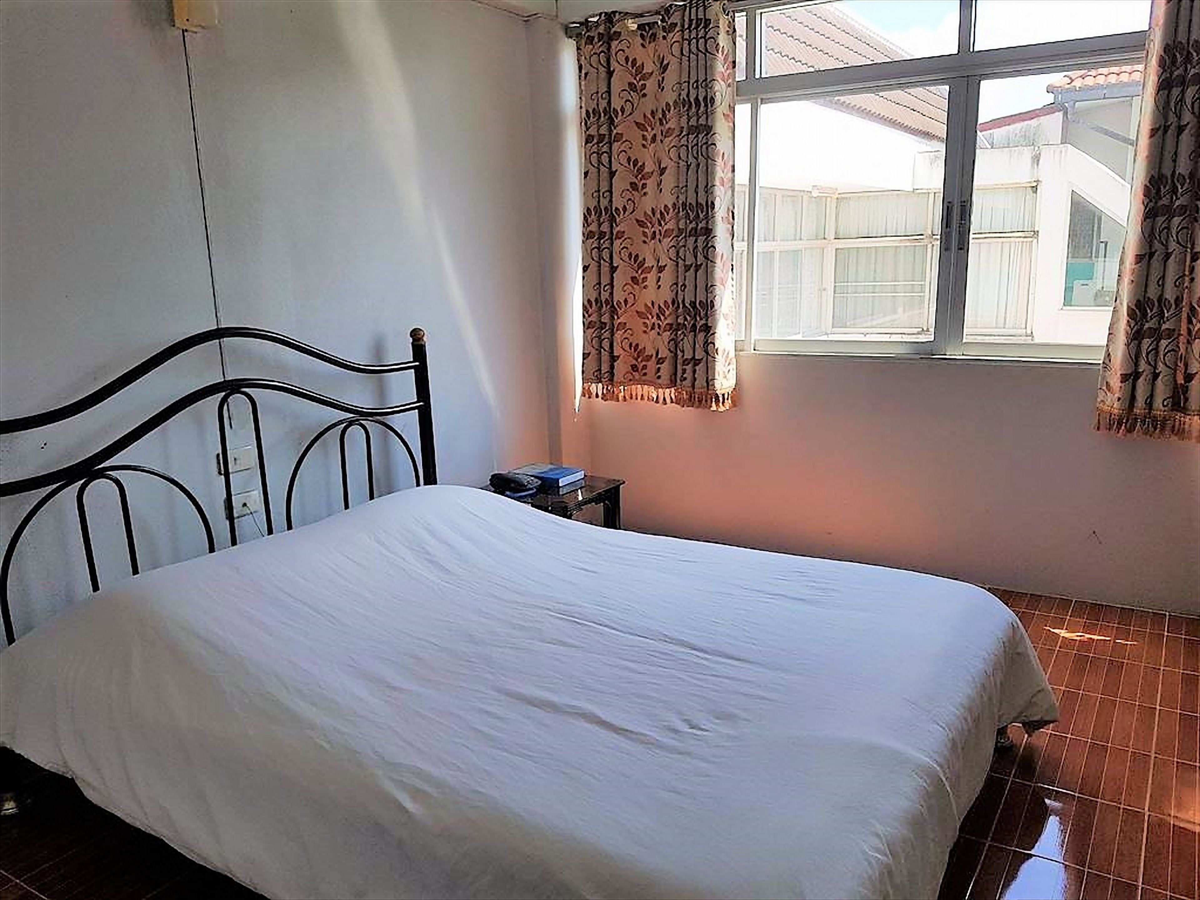 Standard Double Room | Rollaway beds, free WiFi