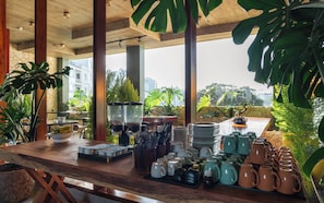 Free daily buffet breakfast - Pi Boutique Hotel (Da Lat)
