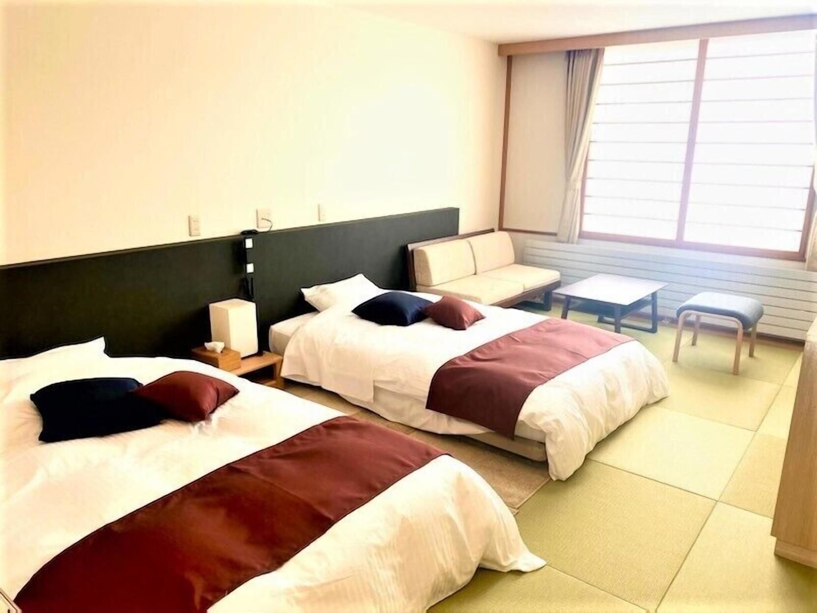 In-room safe, desk, free WiFi, bed sheets
