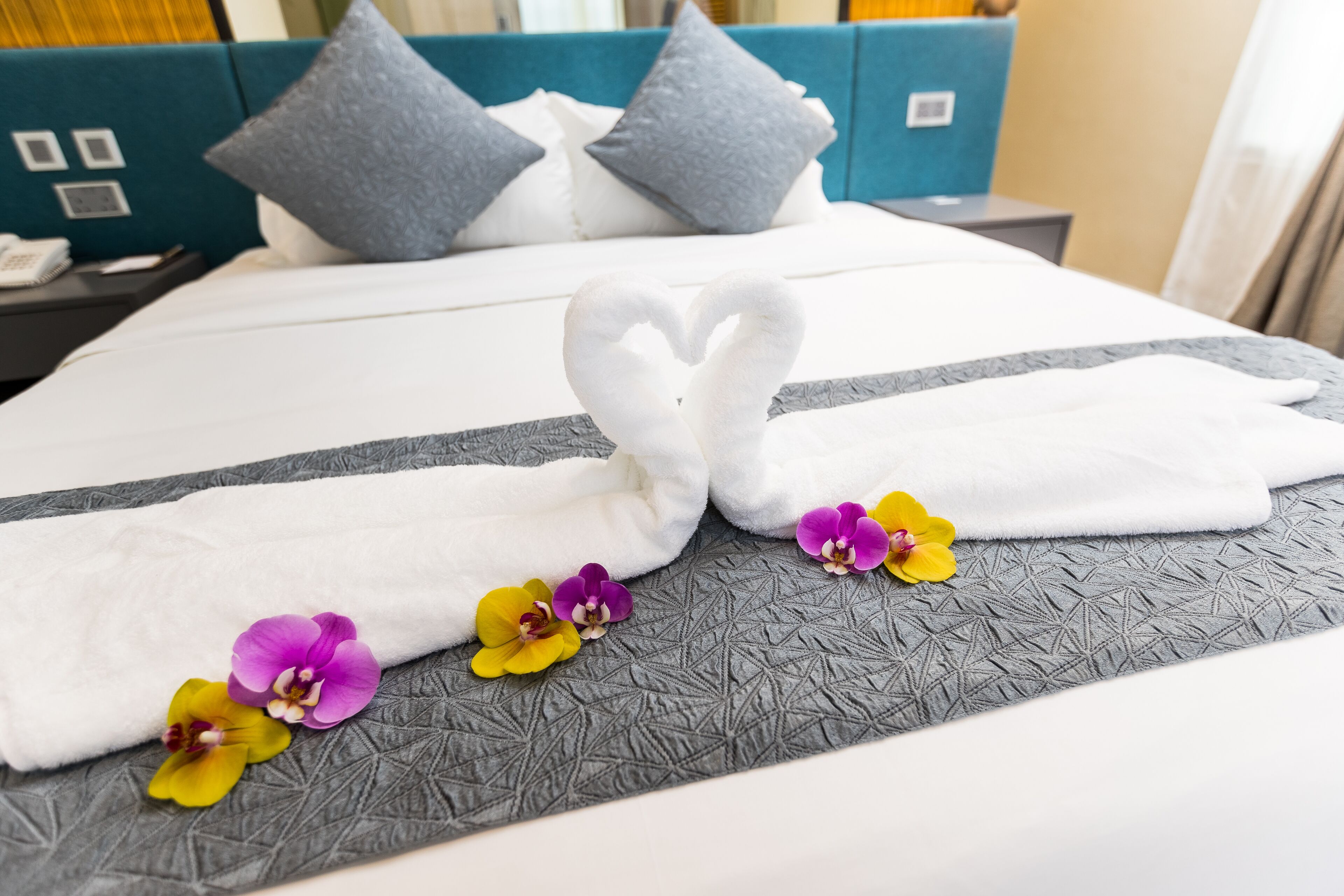 minibar, in-room safe, blackout curtains, iron/ironing board