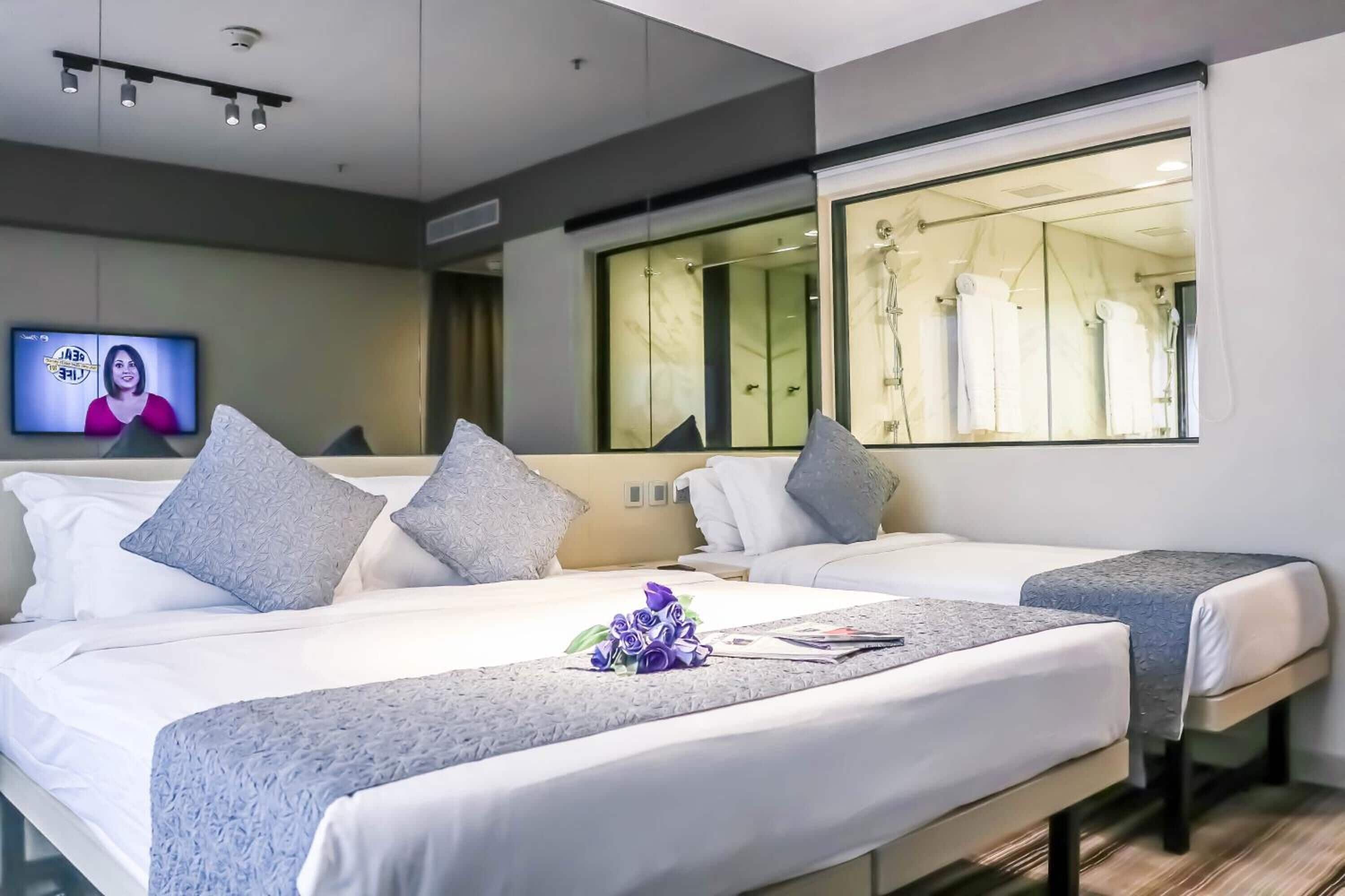 minibar, in-room safe, blackout curtains, iron/ironing board