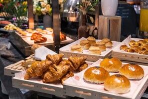 Frokostbuffé hver dag (CNY 68 per person)