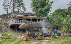 Exterior - Happy Garden Resort - Hostel (Ranau)