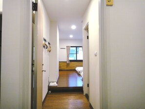 Comfort Quadruple Room | Desk, blackout drapes, soundproofing, rollaway beds - Park 66 (Tainan)