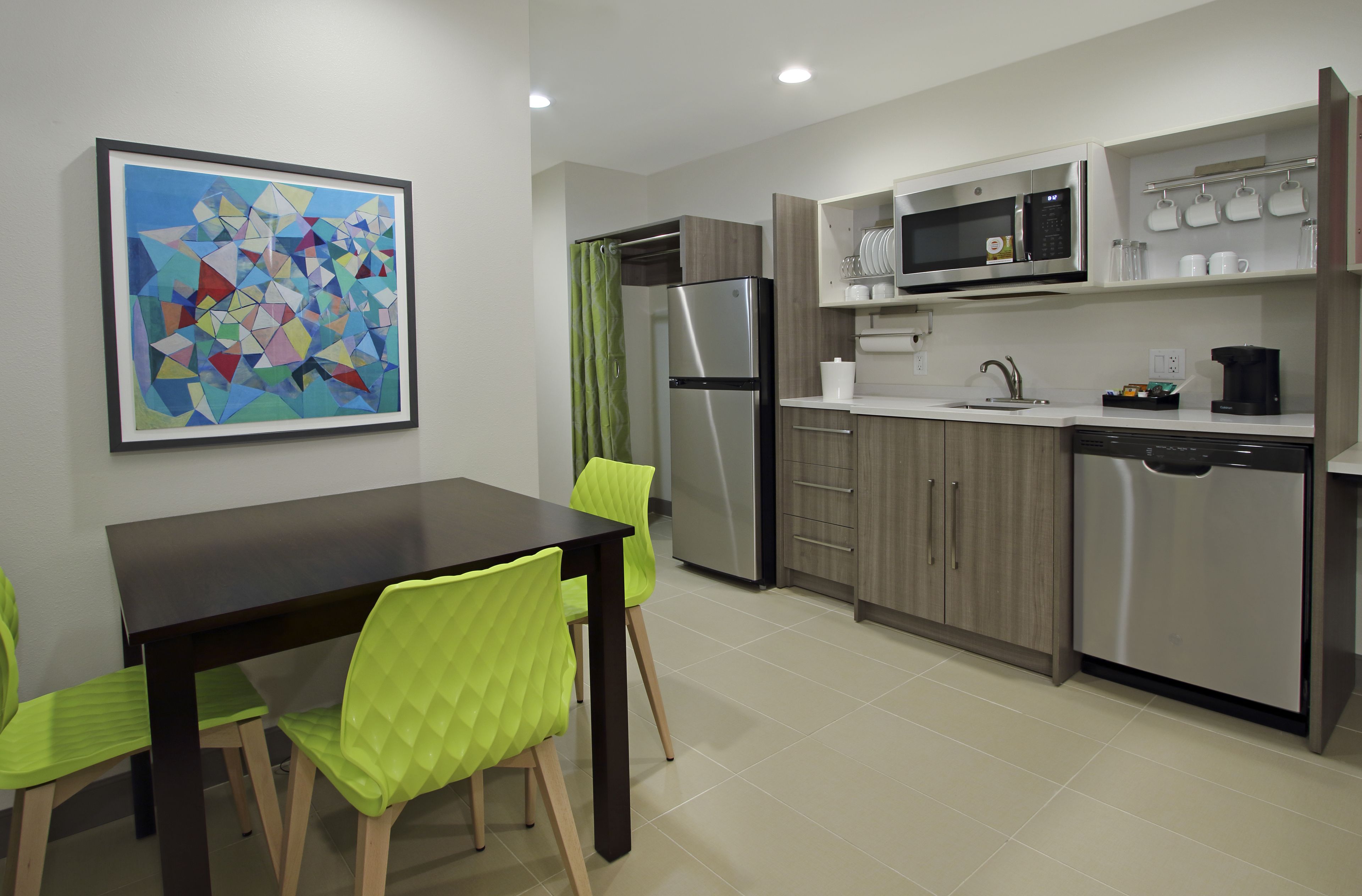 suite, 1 bedroom, non smoking | private kitchen | full-sized fridge, microwave, dishwasher, coffee/tea maker