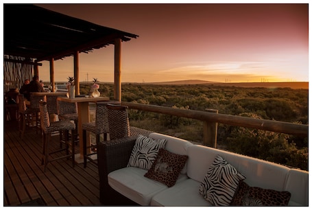Se sirven desayunos, almuerzos y cenas