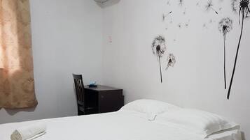 Apartment, 2 Bedrooms | 2 bedrooms, free WiFi, bed sheets