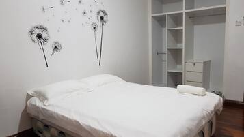 2 bedrooms, free WiFi, bed sheets