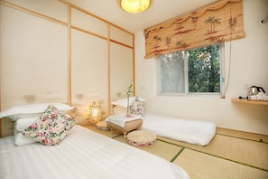 Desk, blackout curtains, free WiFi