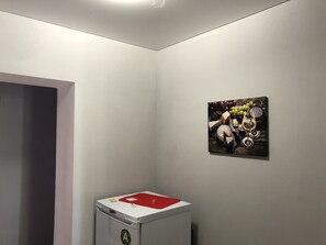 Desk, iron/ironing board, free WiFi, bed sheets - Guest House on Trubetskoy - Hostel (Balashikha)