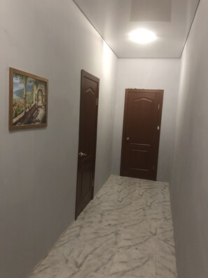 Hallway - Guest House on Trubetskoy - Hostel (Balashikha)