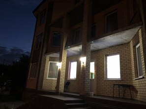 Front of property – evening/night - Guest House on Trubetskoy - Hostel (Balashikha)