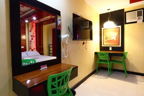 ห้องเอ็กเซกคิวทีฟ, เตียงควีนไซส์ 1 เตียง | ตู้นิรภัยในห้องพัก, เตารีด/โต๊ะรีดผ้า, Wi-Fi ฟรี, ผ้าปูที่นอน