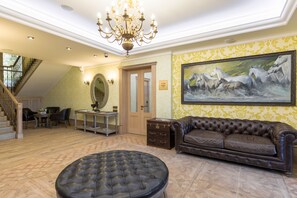 Interior entrance - Levada Park-Hotel (Yukkovskoe)