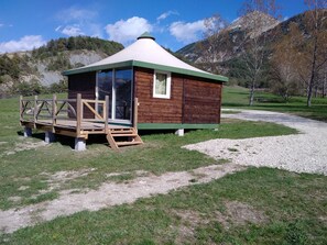 Free self parking - Camping du Villard (Thorame-Basse)