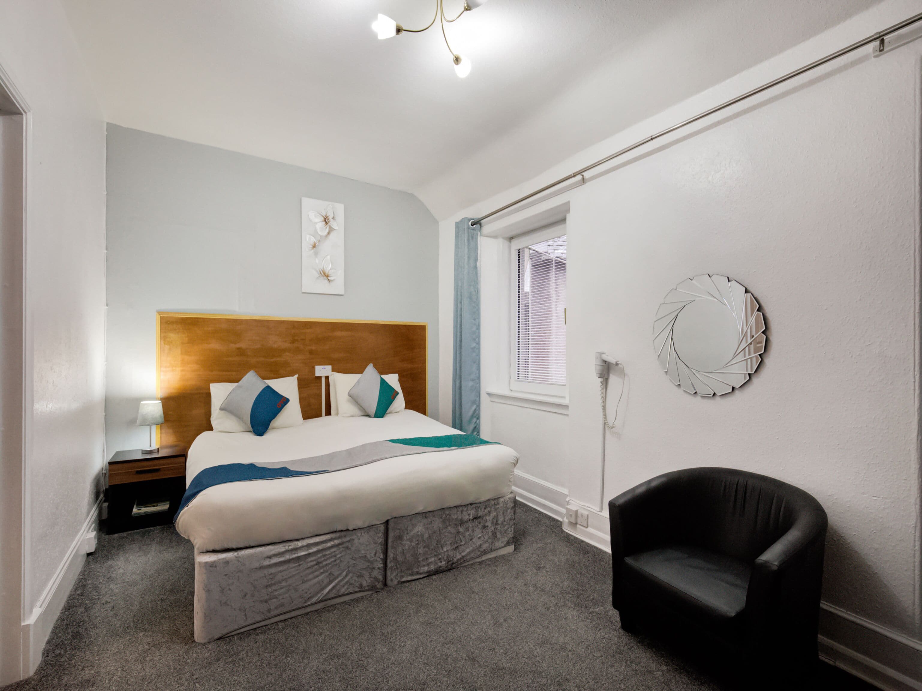 economy twin room, 2 single beds | 1 bedroom, premium bedding, individually decorated