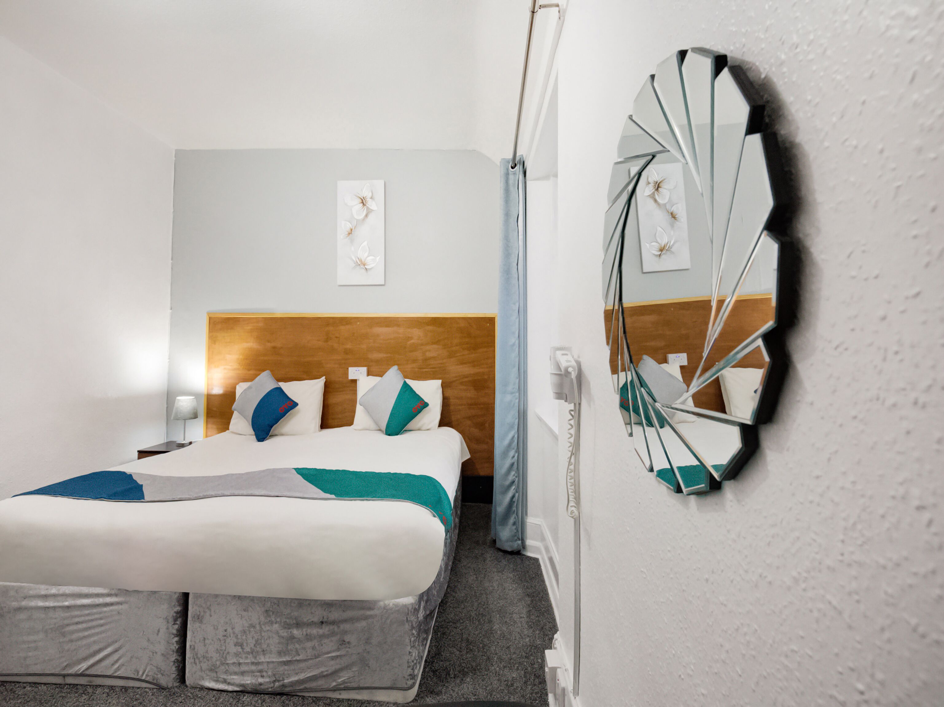 Economy Twin Room, 2 Twin Beds | Premium bedding, individually decorated, individually furnished